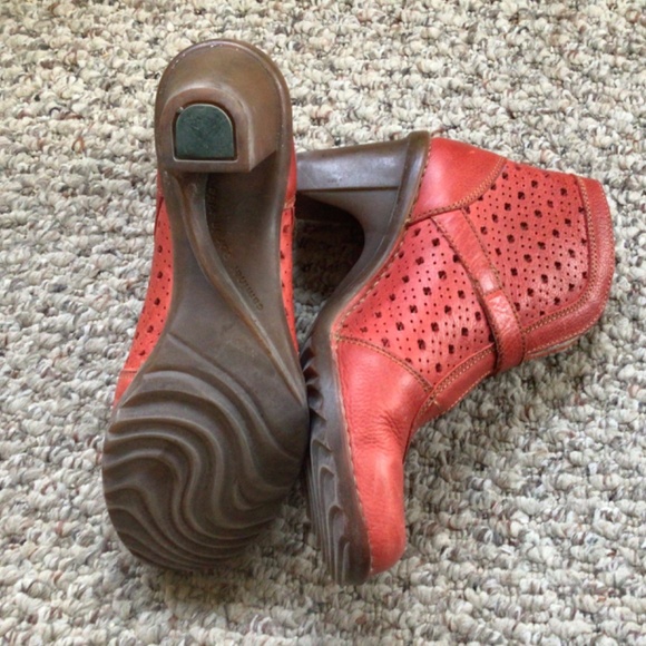 Red Leather Boots - Picture 3 of 8